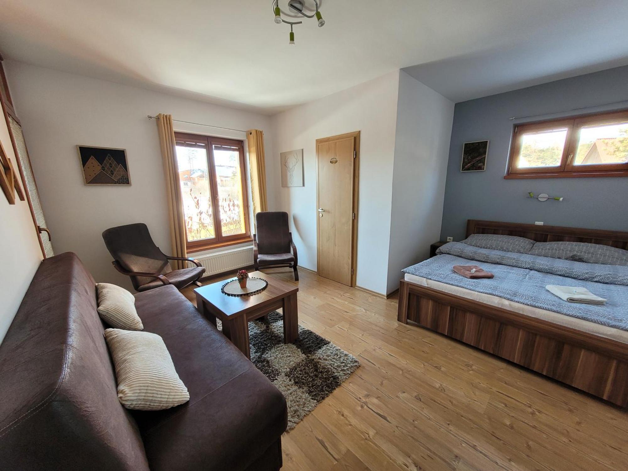 Family House - Apartmany Zuzana Стара-Лесна Экстерьер фото