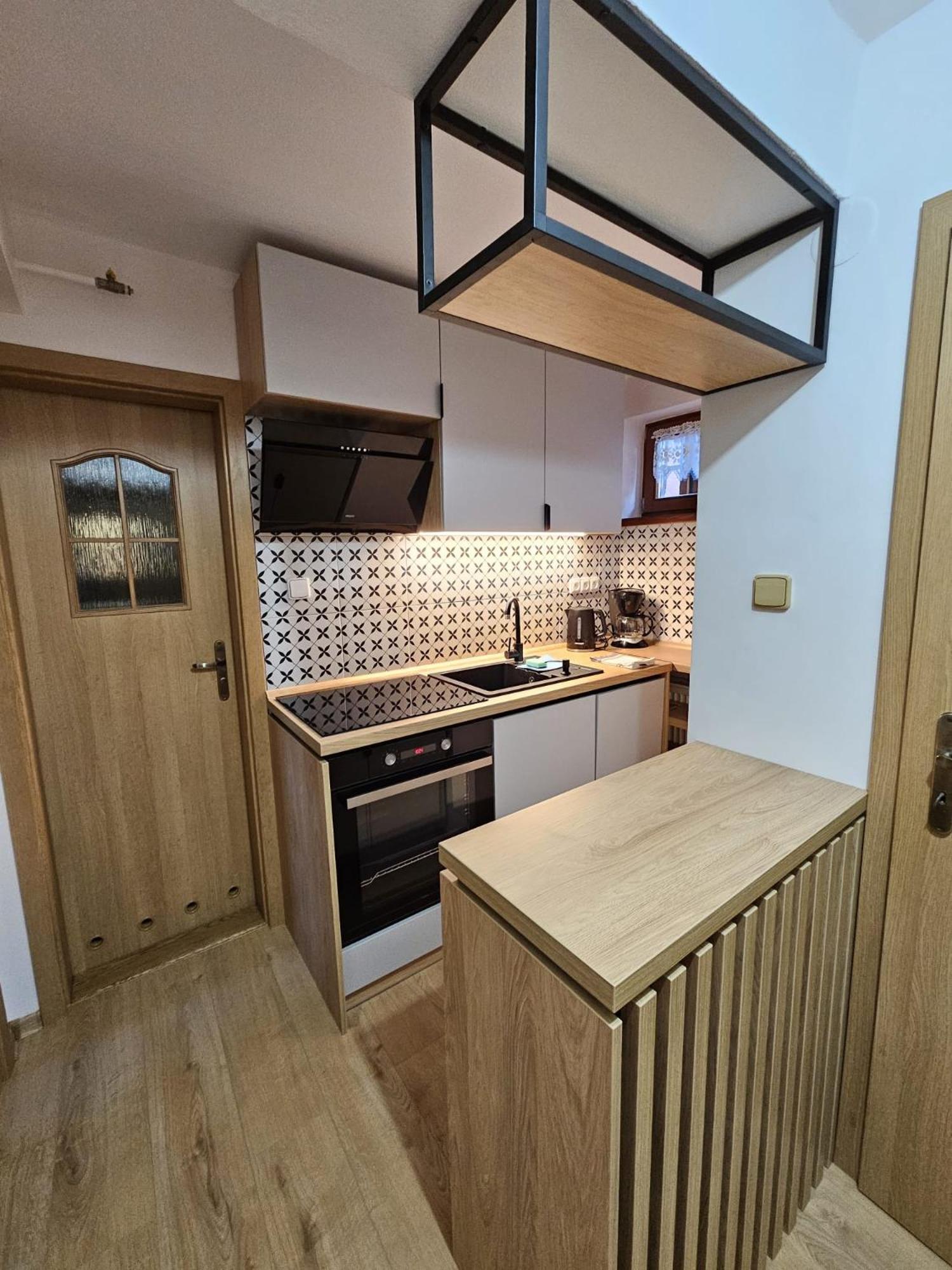 Family House - Apartmany Zuzana Стара-Лесна Экстерьер фото
