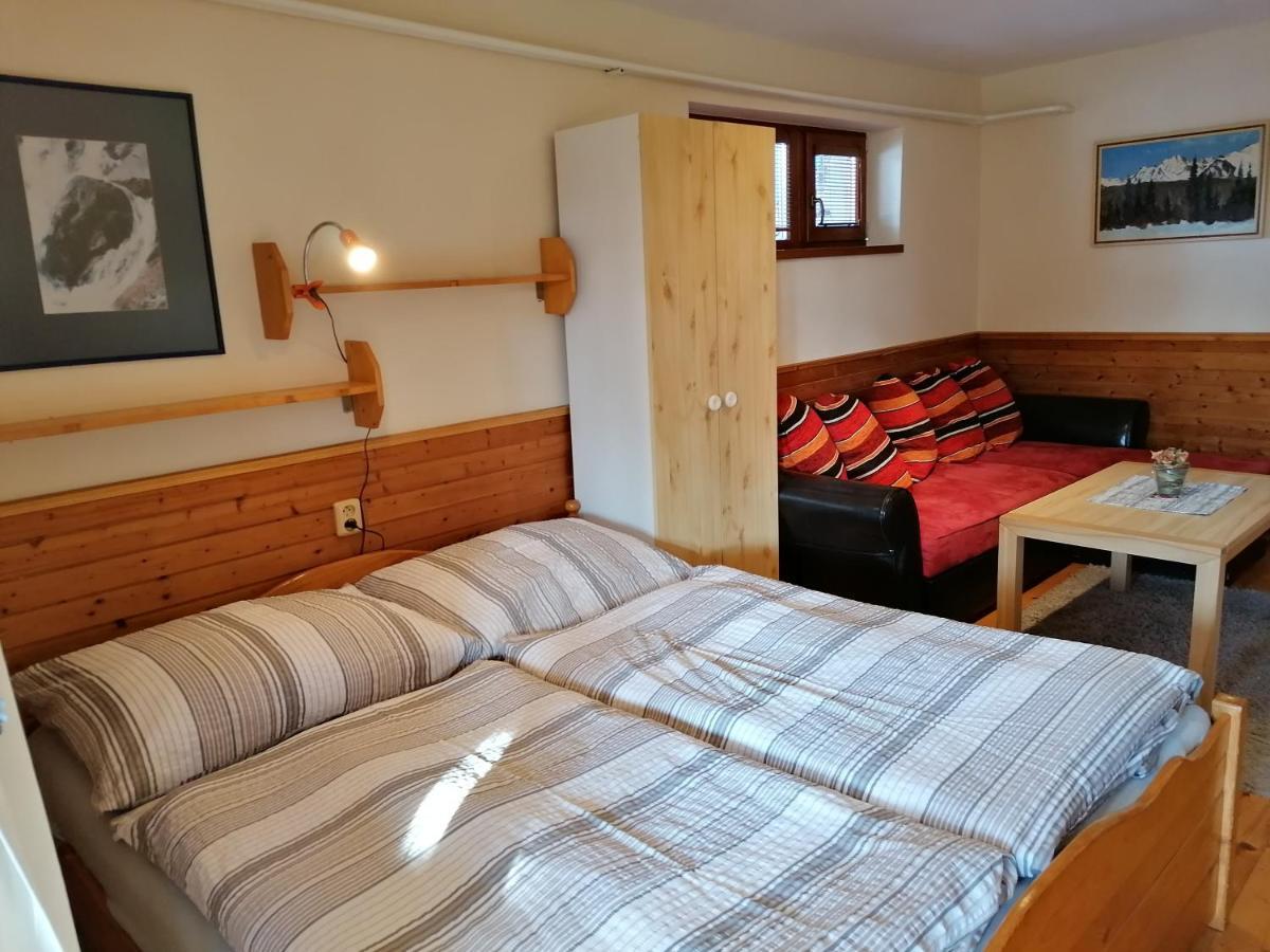 Family House - Apartmany Zuzana Стара-Лесна Экстерьер фото
